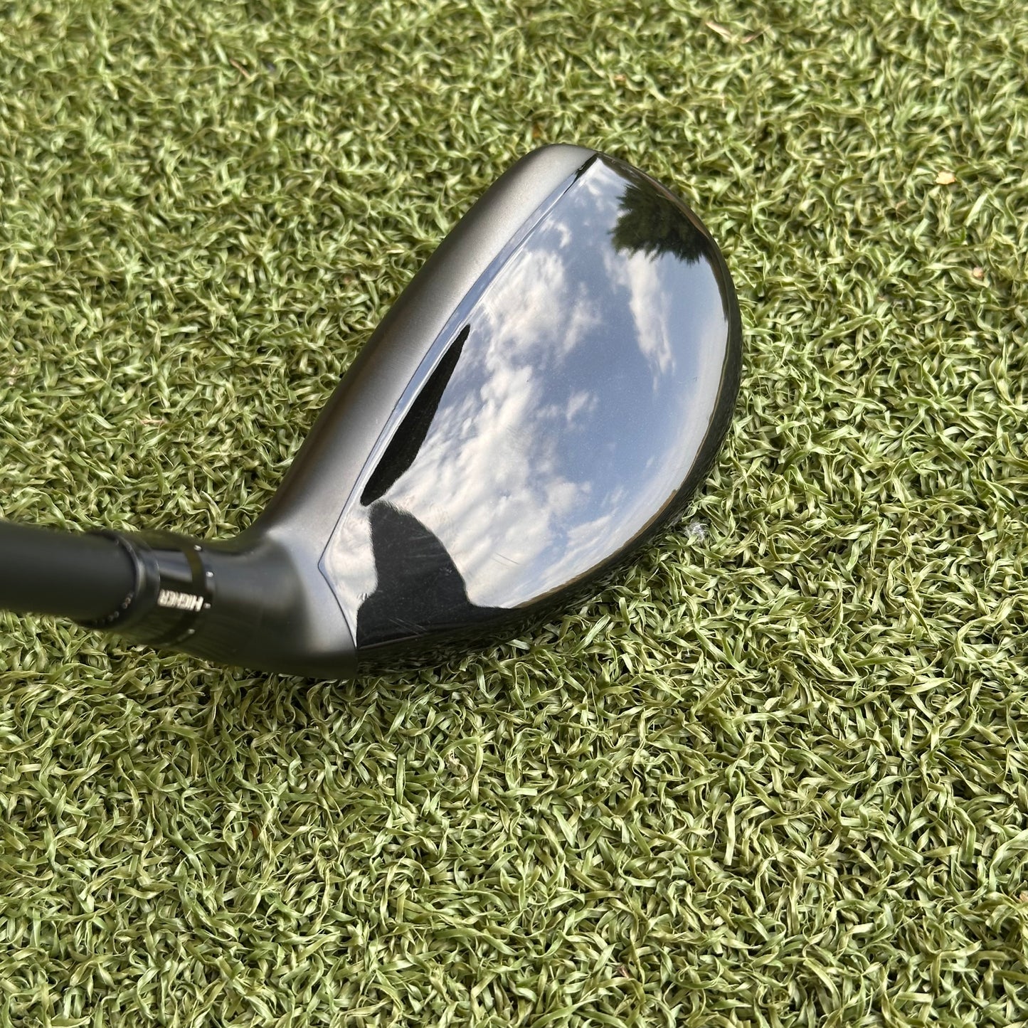 TaylorMade Qi10 Tour #4 Hybrid / 22 Degree / Stiff Flex