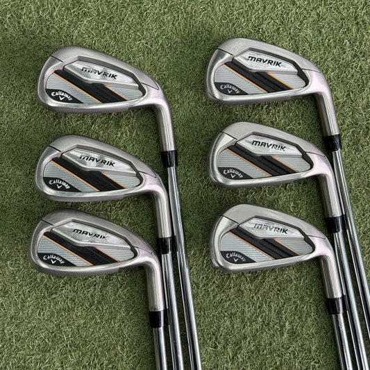 Callaway Mavrik Golf Iron Set / 5-PW / Regular Flex