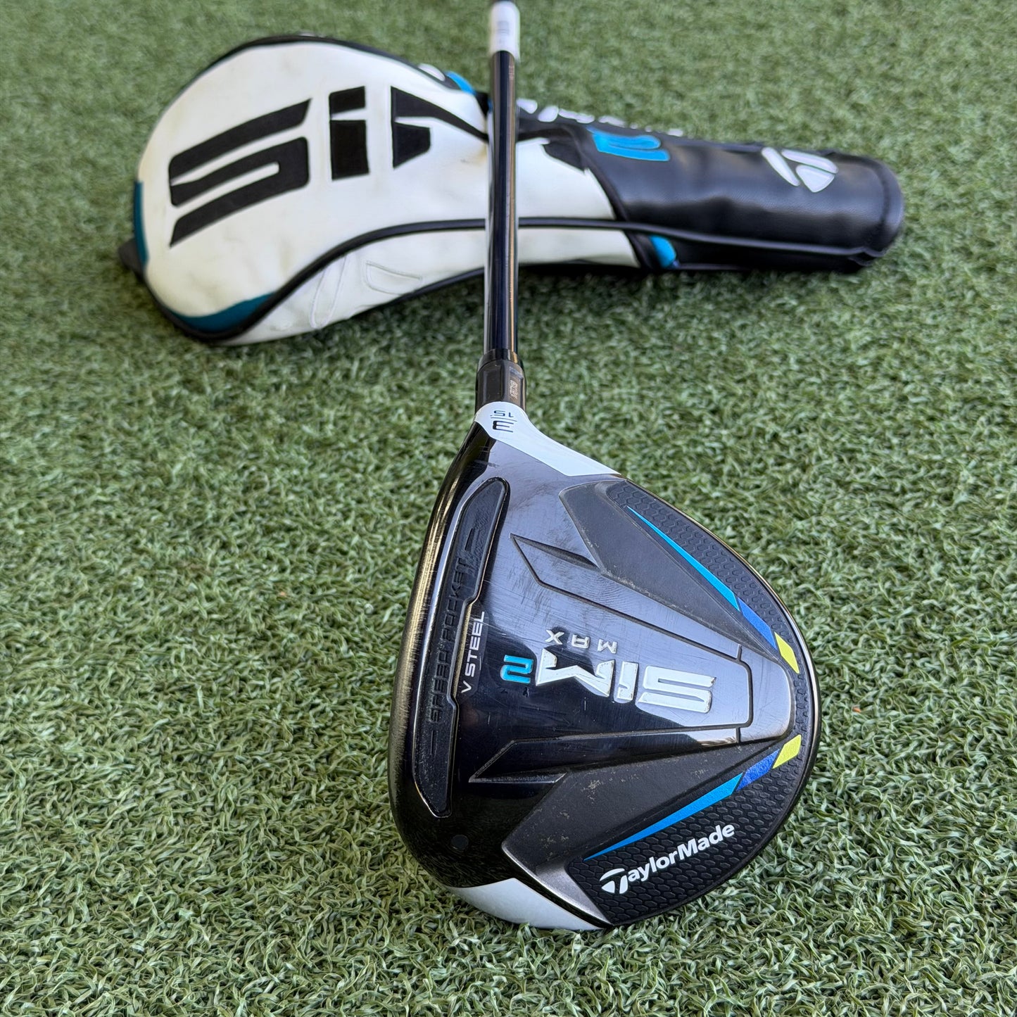TaylorMade SIM2 Max #3 Fairway Wood / 15 Degree / Regular Flex