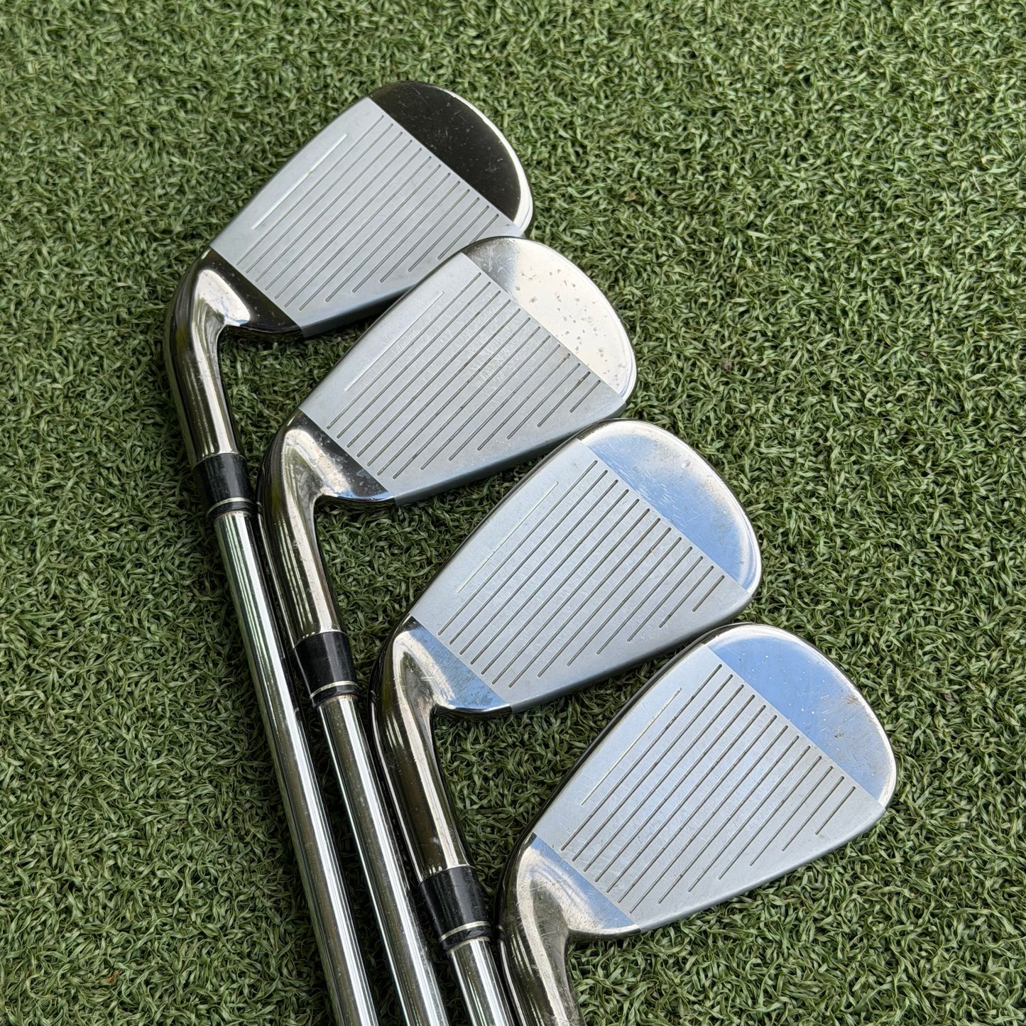 TaylorMade Burner (2009) Iron Set / 3-PW / Regular Flex
