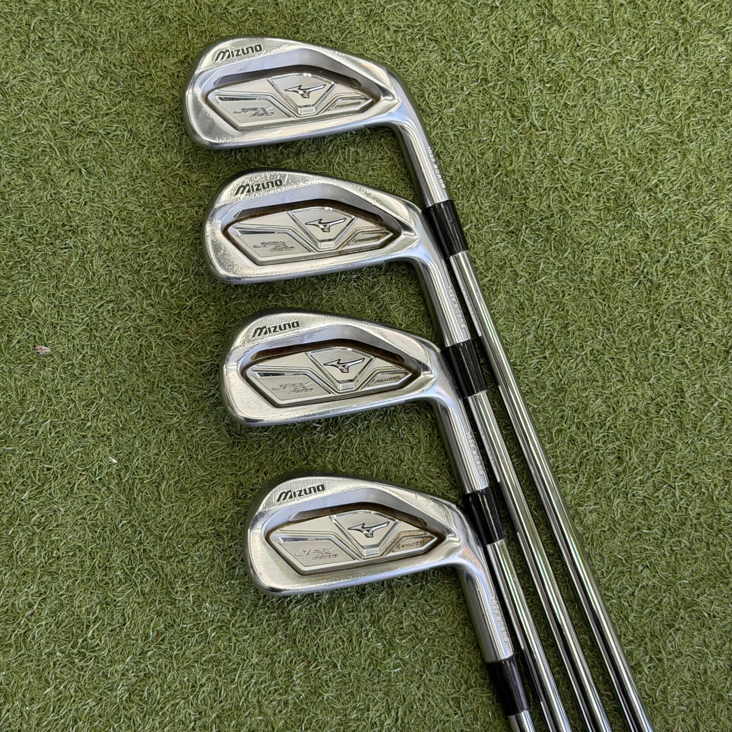 Mizuno JPX 850 Forged Iron Set / 4-PW / Regular Flex - Pre Owned Golf 