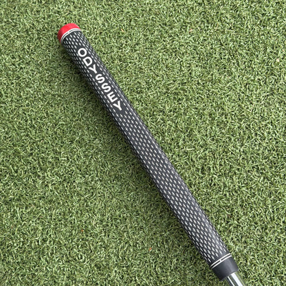 Odyssey White Hot Pro V-Line Putter / 34 Inch