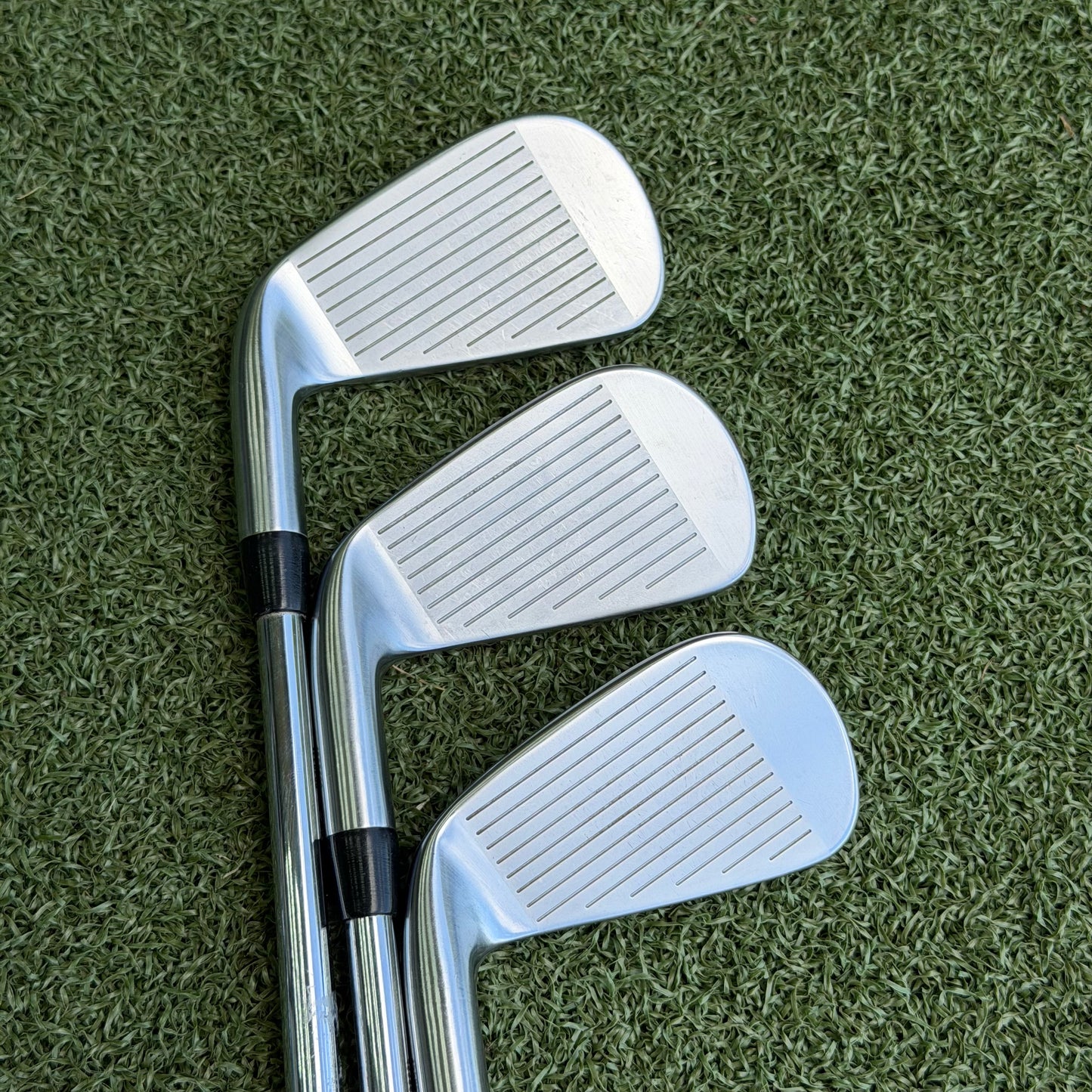 Titleist T200 2023 Golf Iron Set / 5-PW / Stiff Flex