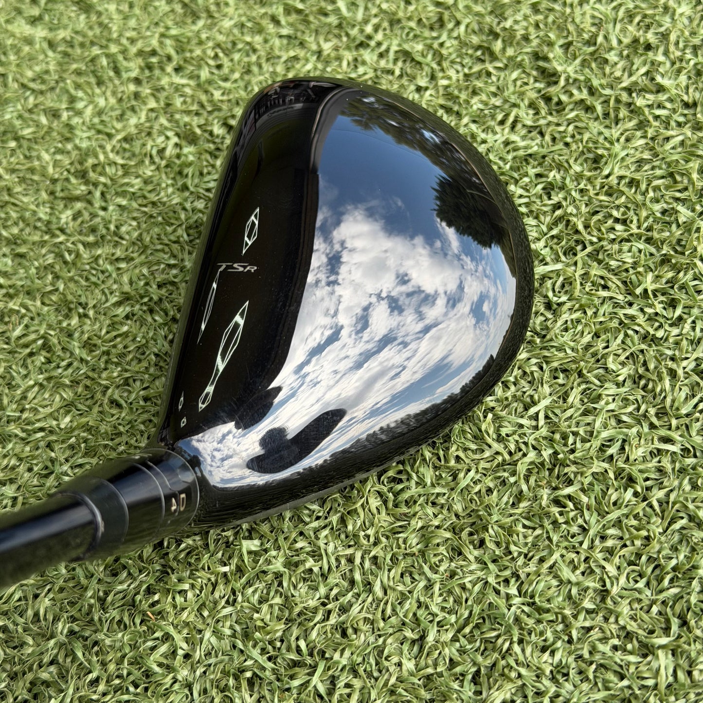 Titleist TSR1 #5 Hybrid / 23 Degree / Regular Flex