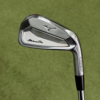 Mizuno Pro 223 #4 Iron / 22 Degree / Stiff Flex - Pre Owned Golf 