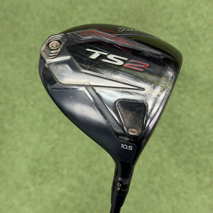 Titleist TS2 Golf Driver / 10.5 Degree / Regular Flex - Pre Owned Golf 