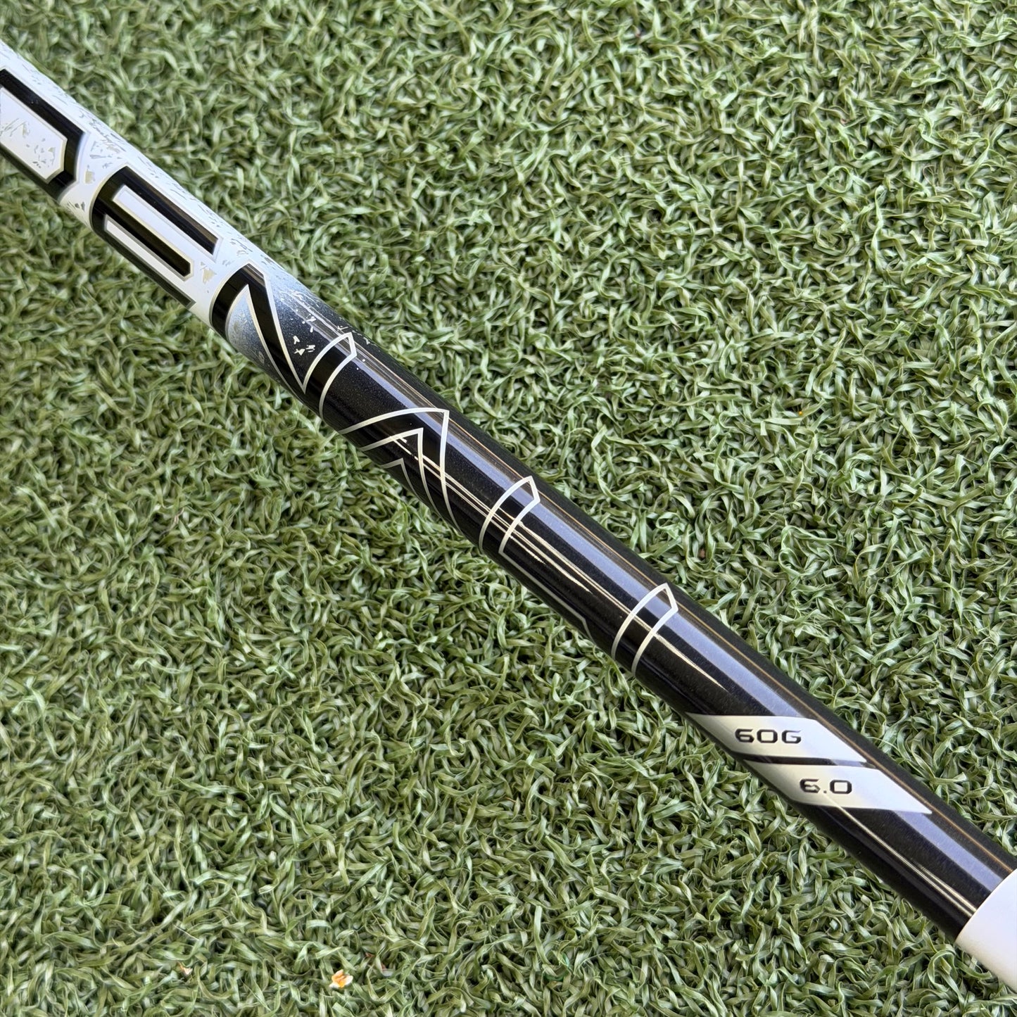 Cobra DS-Adapt LS Golf Driver / 9 Degree / Stiff Flex