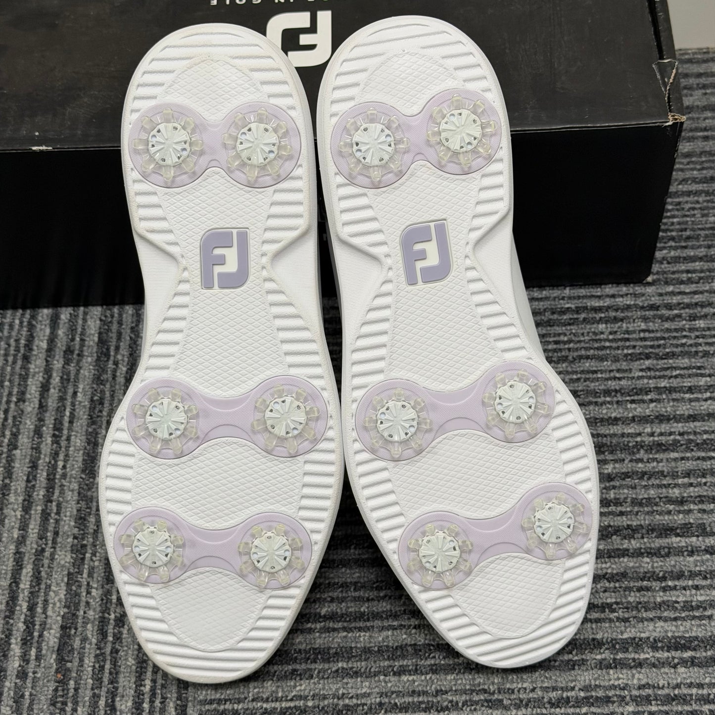 FootJoy Traditions Women's Golf Shoes / UK 7 (Wide)