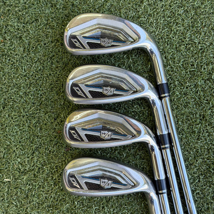 Wilson Staff D7 Iron Set / 5-PW+GW+SW / Regular Flex - Pre Owned Golf 
