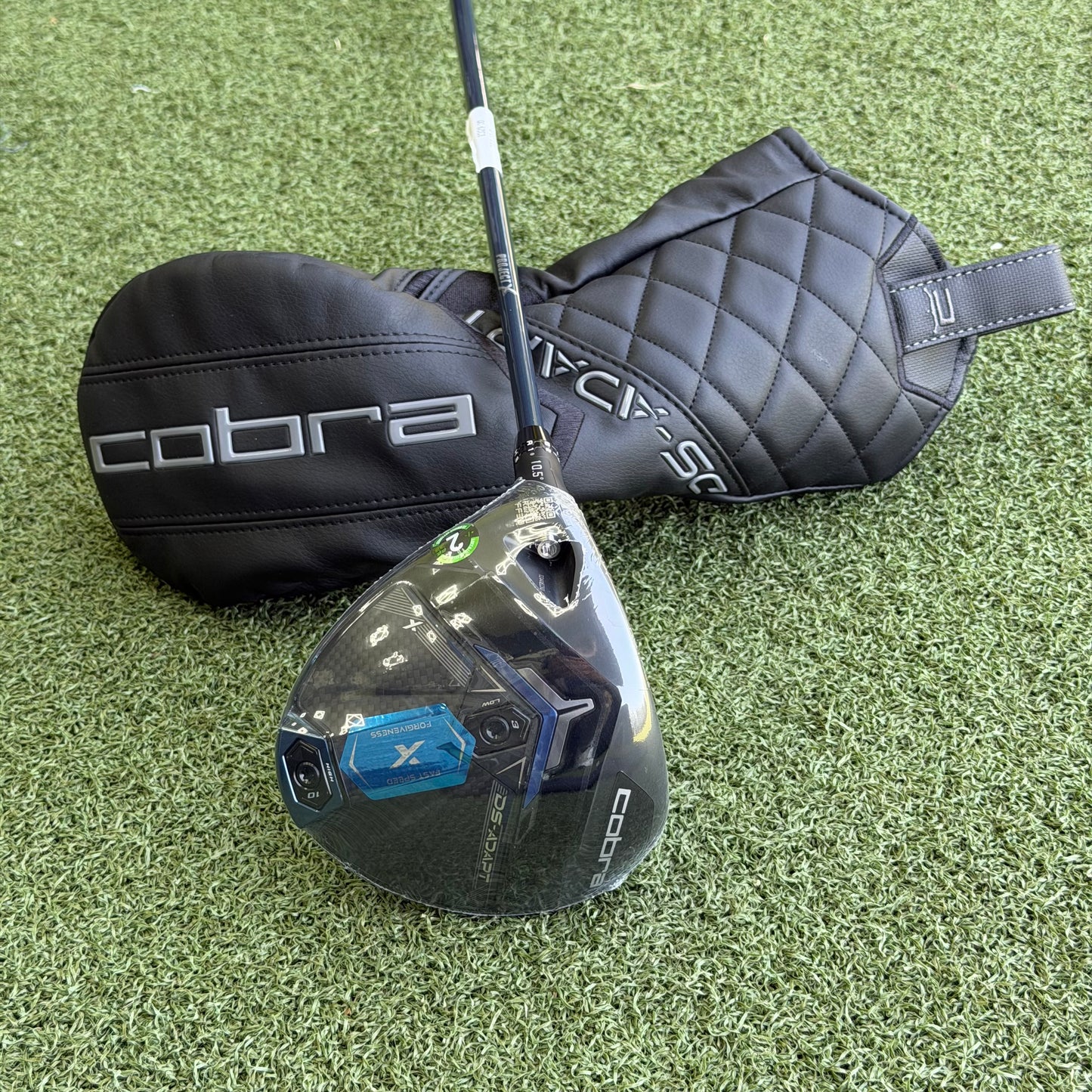 Cobra DS-Adapt X Golf Driver / 10.5 Degree / Stiff Flex / Left Hand