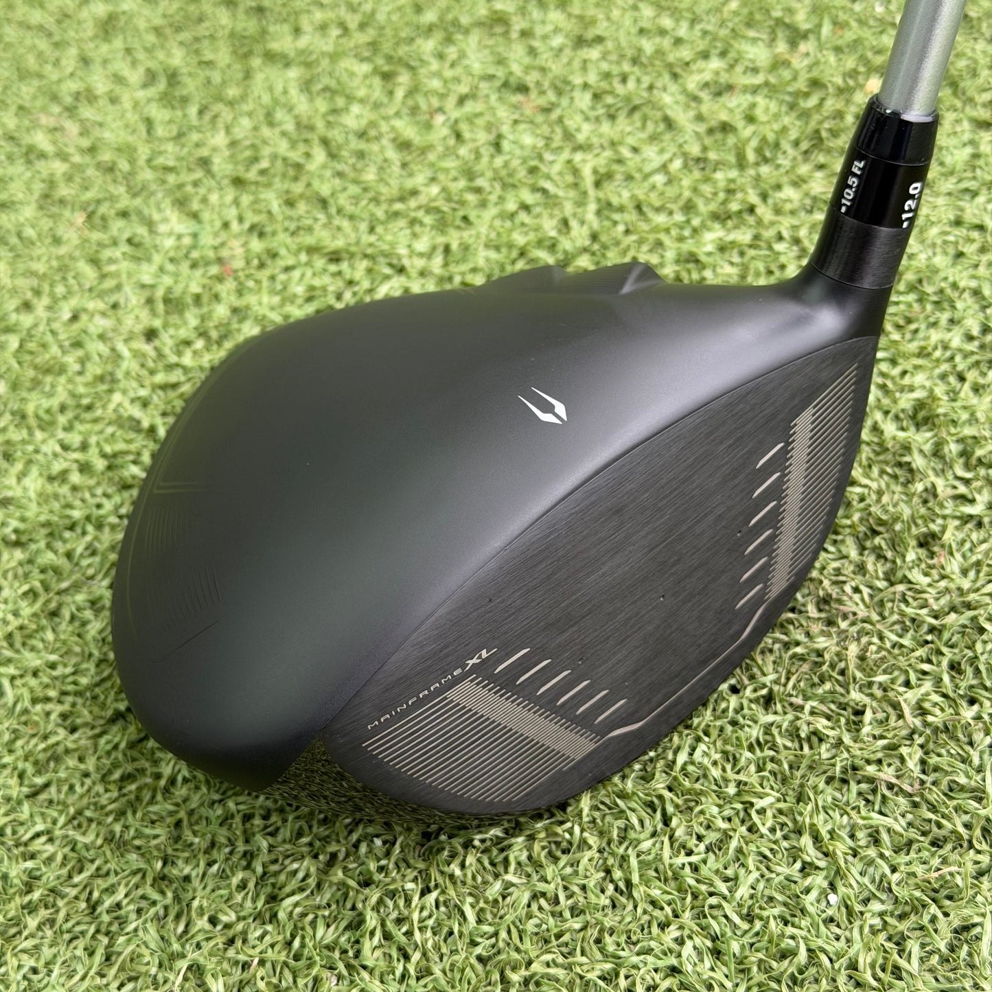 Cleveland Hi Bore XL Lite Golf Driver / 9-12 Degree / Senior Flex