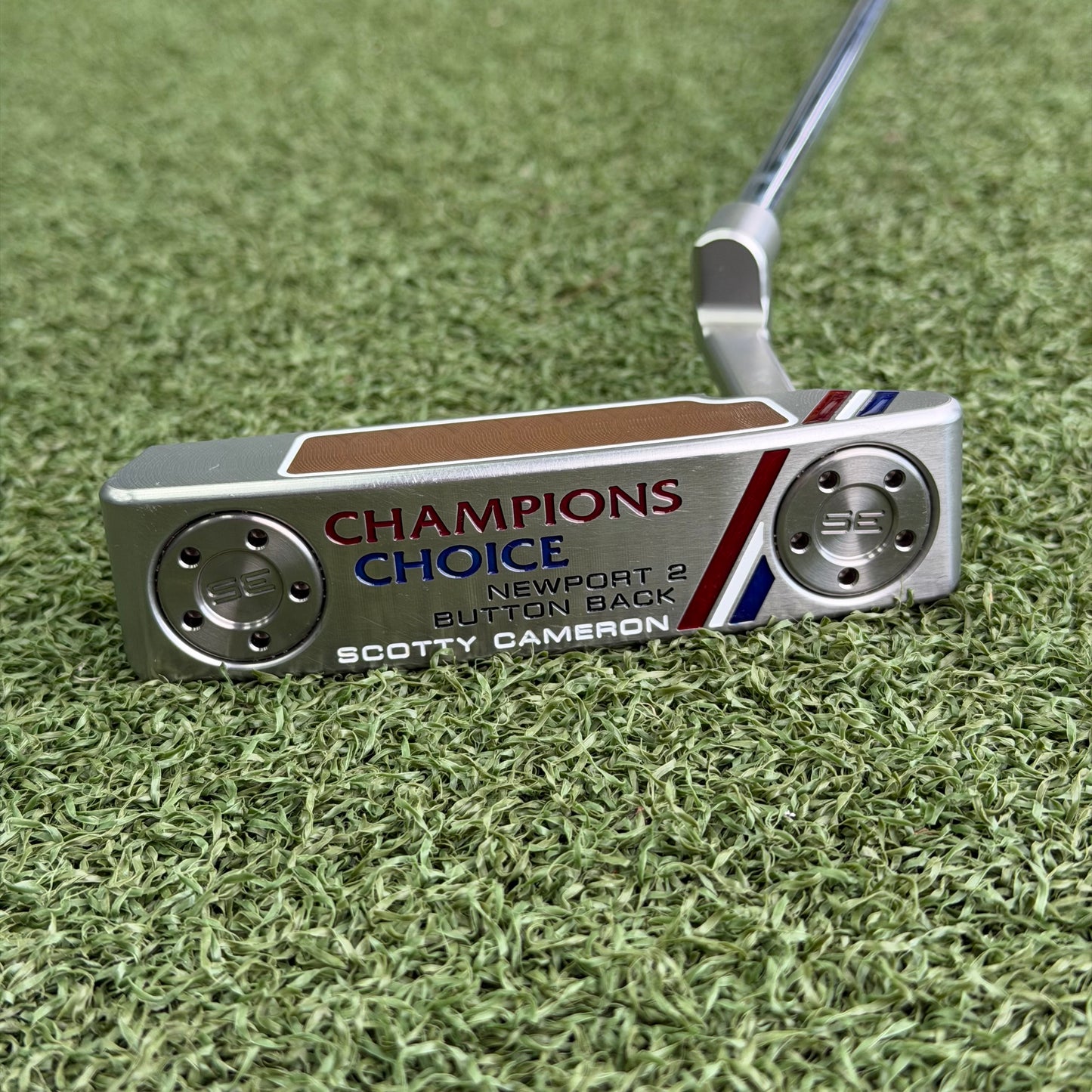 Scotty Cameron Champions Choice Newport 2 Button Back Putter / 34 Inch