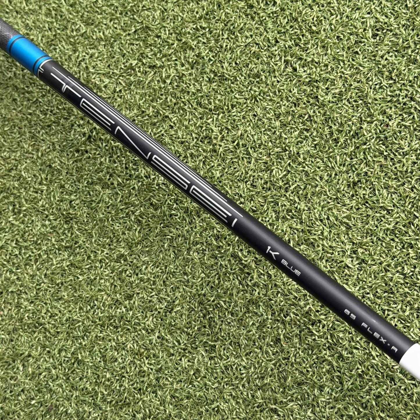Titleist GT2 #5 Fairway Wood / 18 Degree / Regular Flex