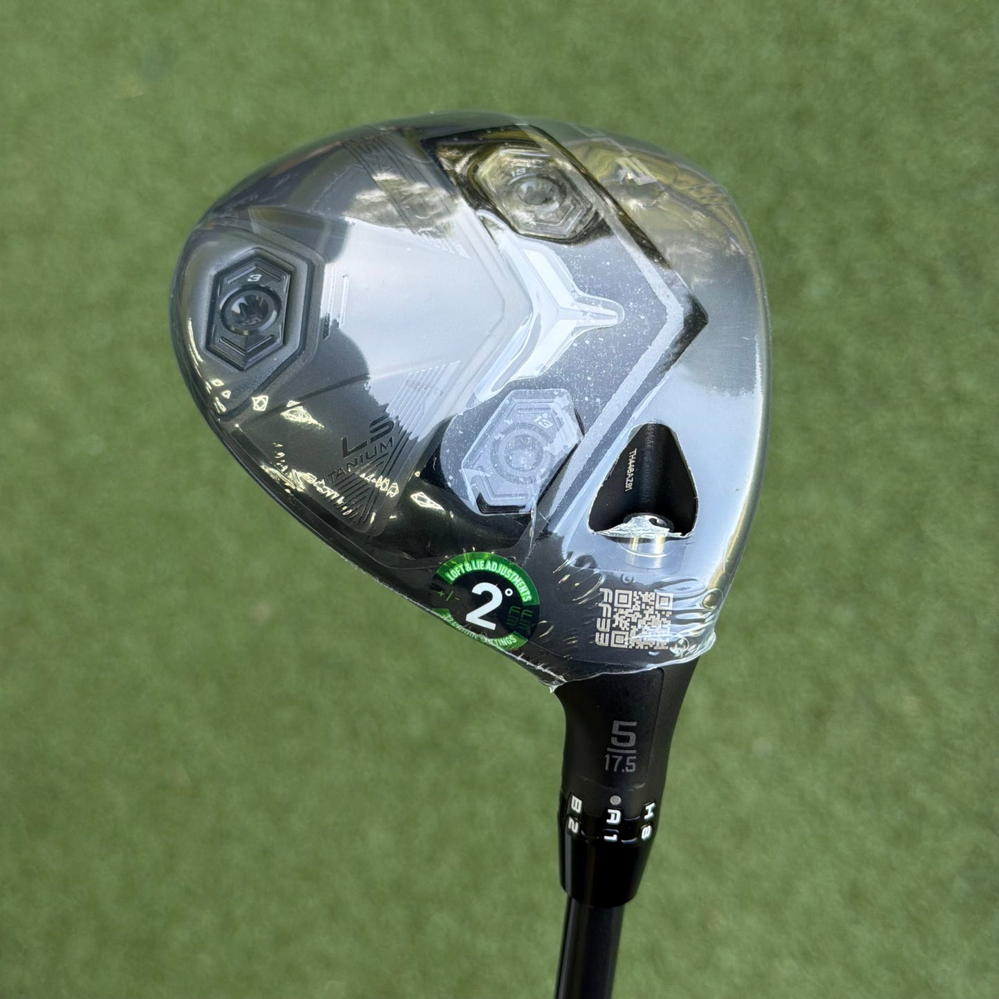 Cobra DS-Adapt LS Titanium #5 Fairway Wood / 17.5 Degree / Stiff Flex