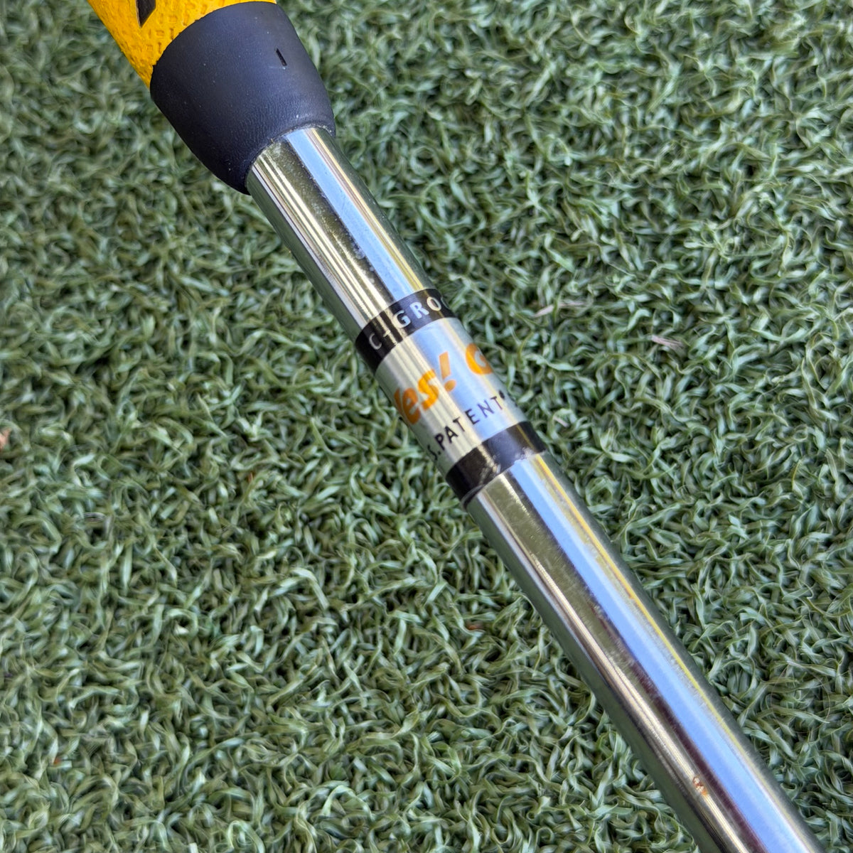 Yes! C-Groove Sophia Golf Putter / 35 Inch / Left Handed