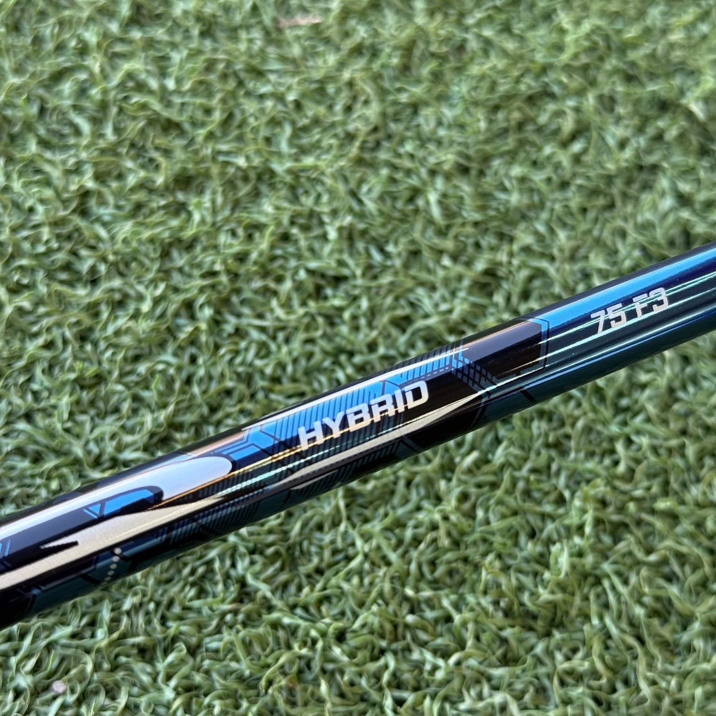 Mizuno ST-Max 230 #3 Hybrid / 19 Degree / Regular Flex
