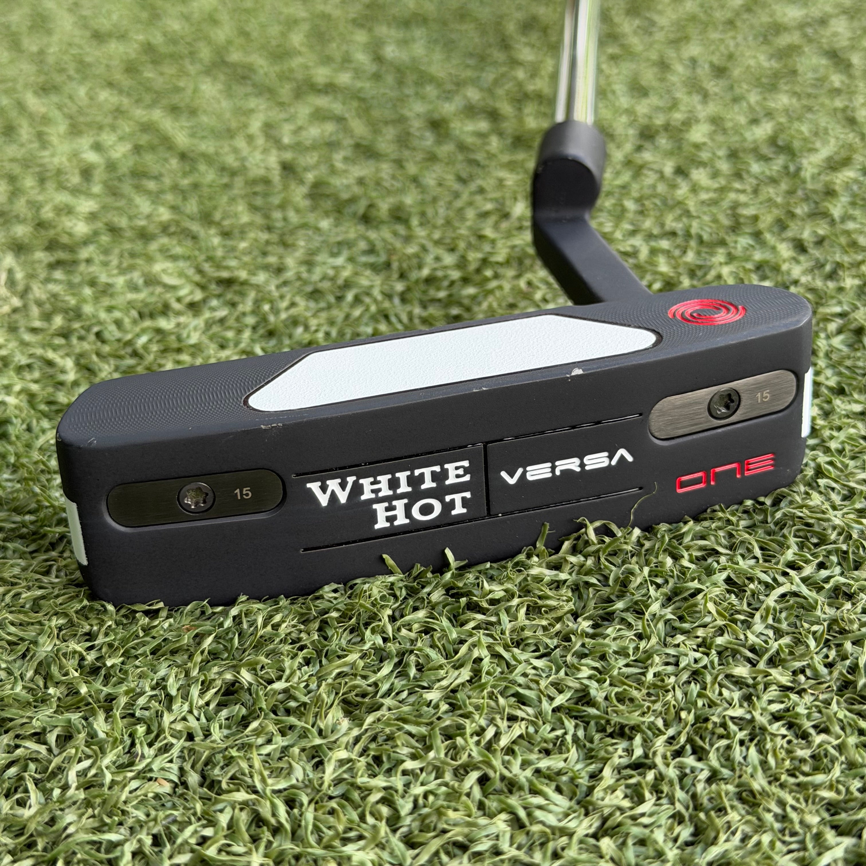 Odyssey White Hot Versa ONE Putter / 34 Inch