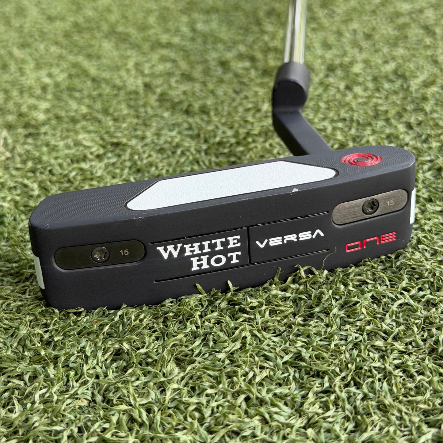 Odyssey White Hot Versa ONE Putter / 34 Inch