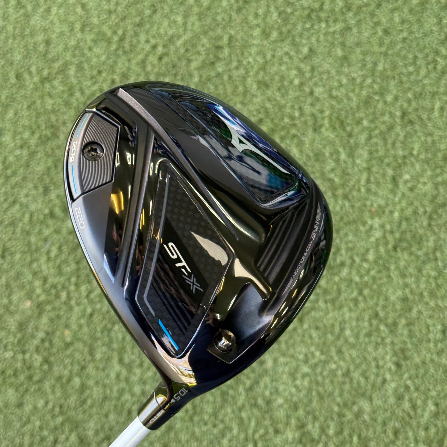 Mizuno ST-X 220 Golf Driver / 10.5 Degree / Senior Flex