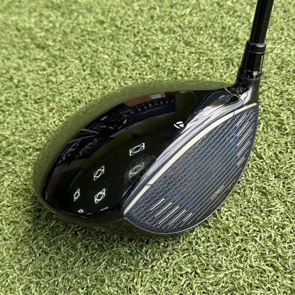 TaylorMade Qi10 Max Golf Driver / 10.5 Degree / X-Stiff Flex - Pre Owned Golf 