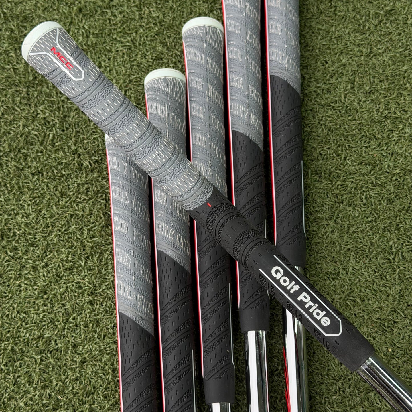 TaylorMade P790 (2025) Iron Set / 5-PW / Stiff Flex