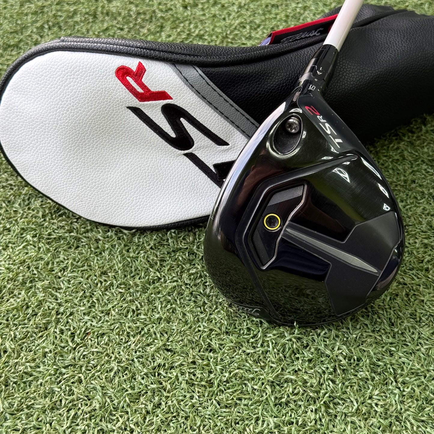 Titleist TSR2 #3 Fairway / 15 Degree / Stiff Flex