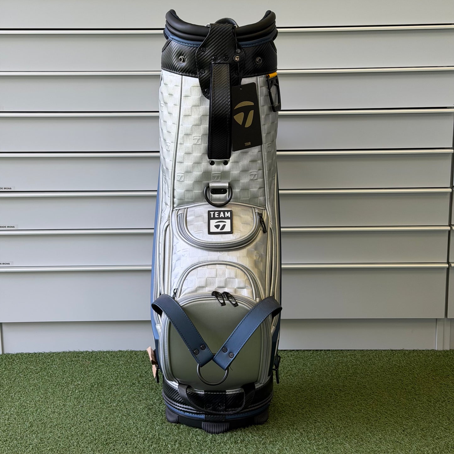 TaylorMade Qi10 Tour Golf Bag