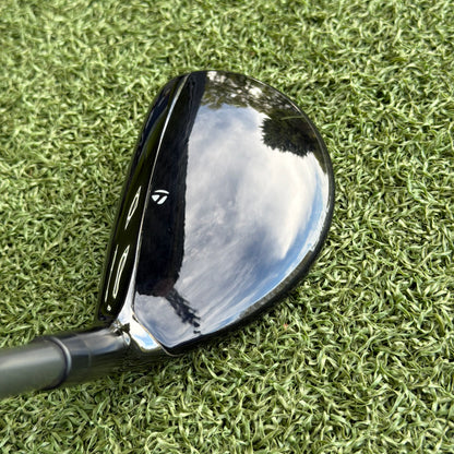 TaylorMade Qi10 MAX #4 Hybrid / 23 Degree / Regular Flex - Pre Owned Golf 