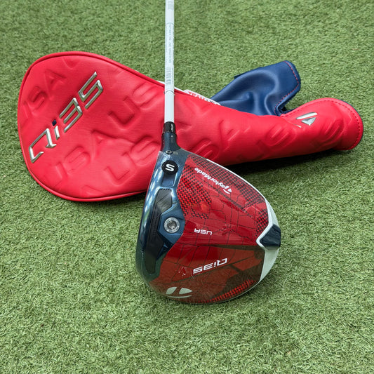 TaylorMade Qi35 USA Golf Driver / 9 Degree / Stiff Flex