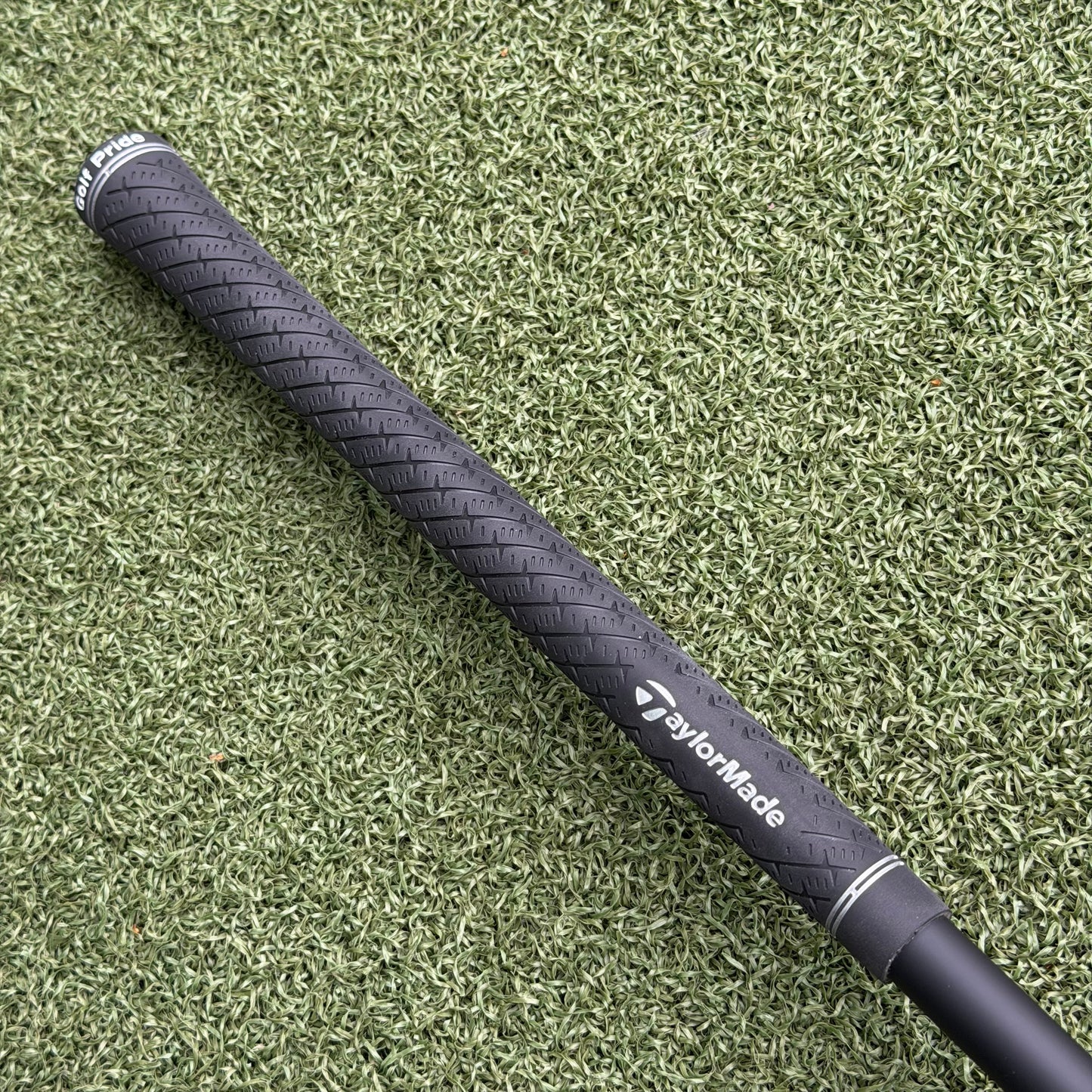 TaylorMade Qi4D Golf Driver / 10.5 Degree / Stiff Flex REAX 50