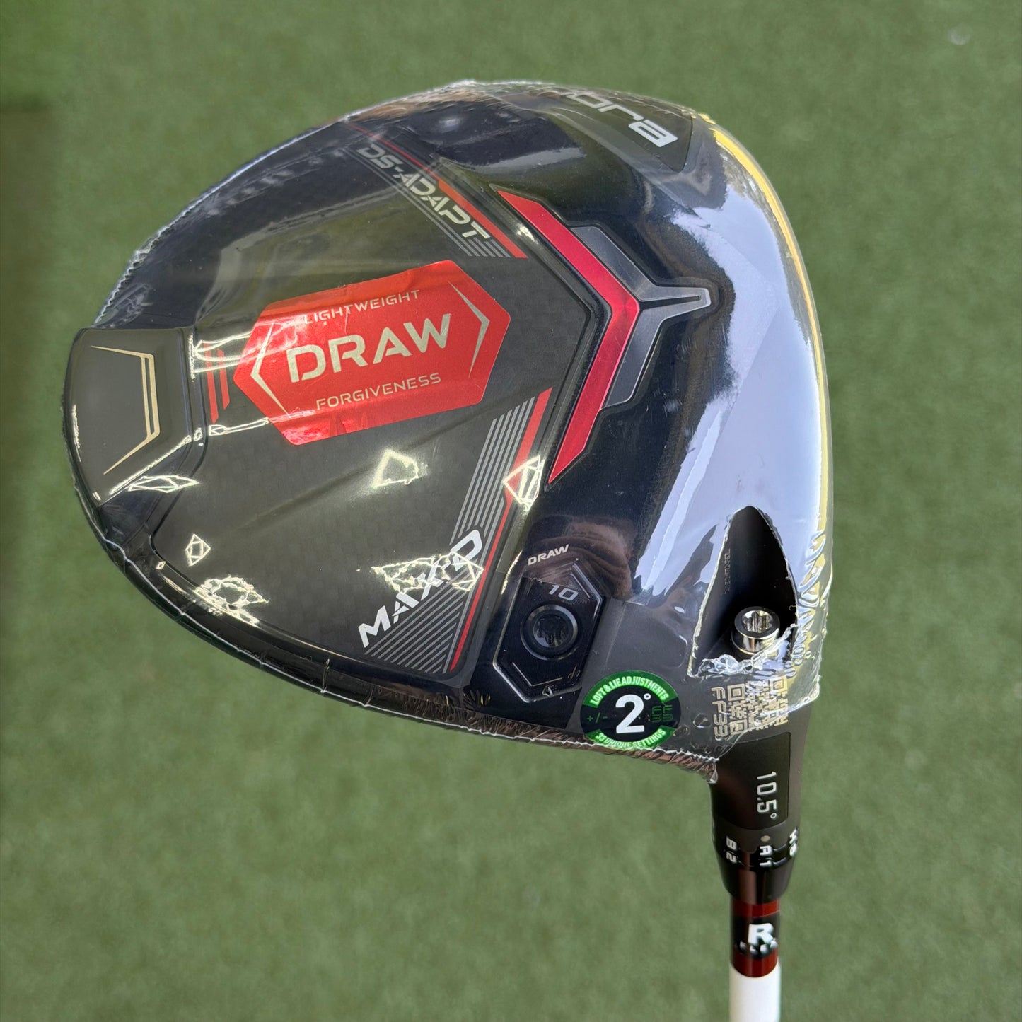 Cobra DS-Adapt Max D Golf Driver / 10.5 Degree / Regular Flex