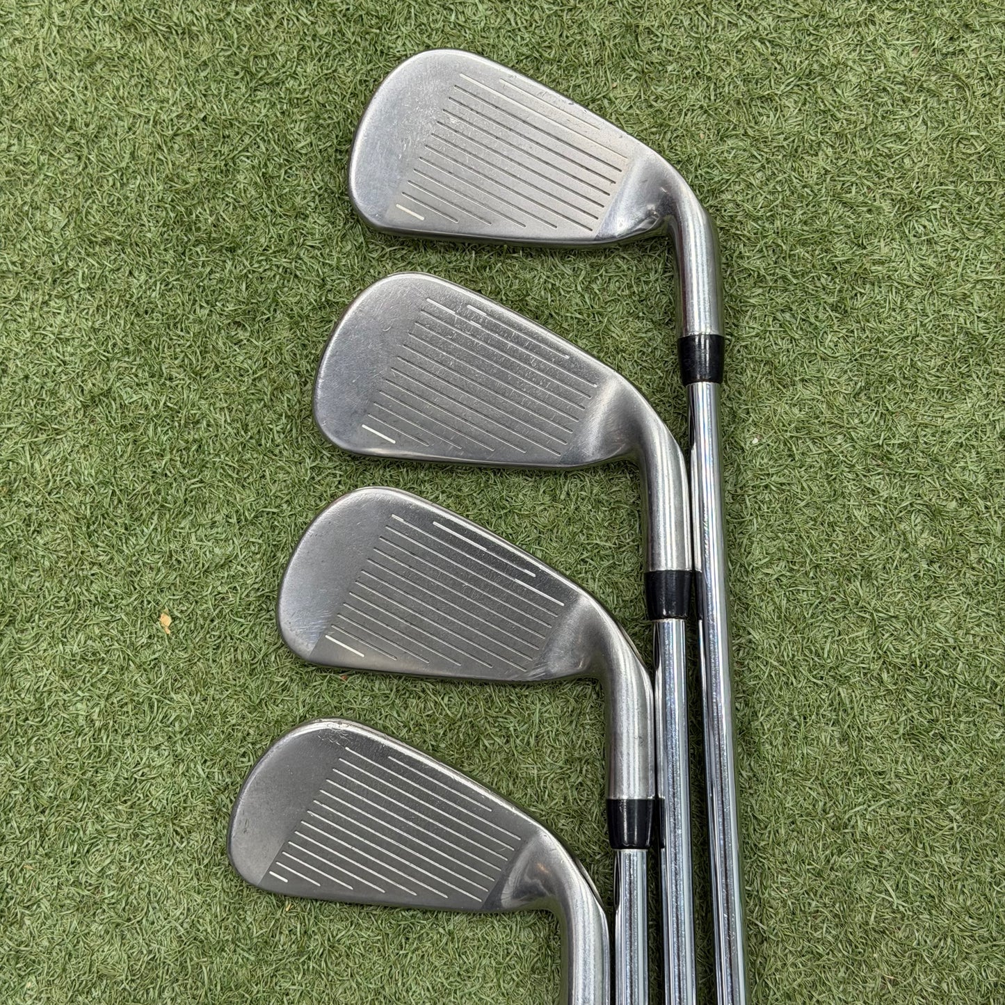 Callaway RAZR X Iron Set / 4-PW / Uniflex / Left Hand