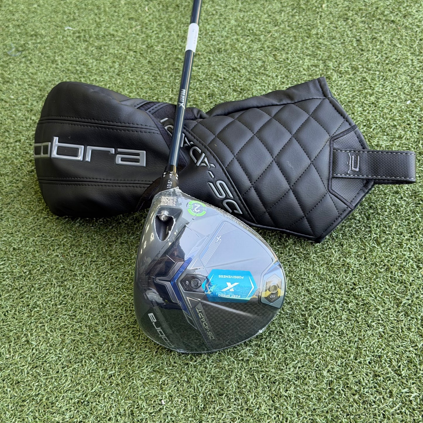 Cobra DS-Adapt X Golf Driver / 10.5 Degree / Stiff Flex