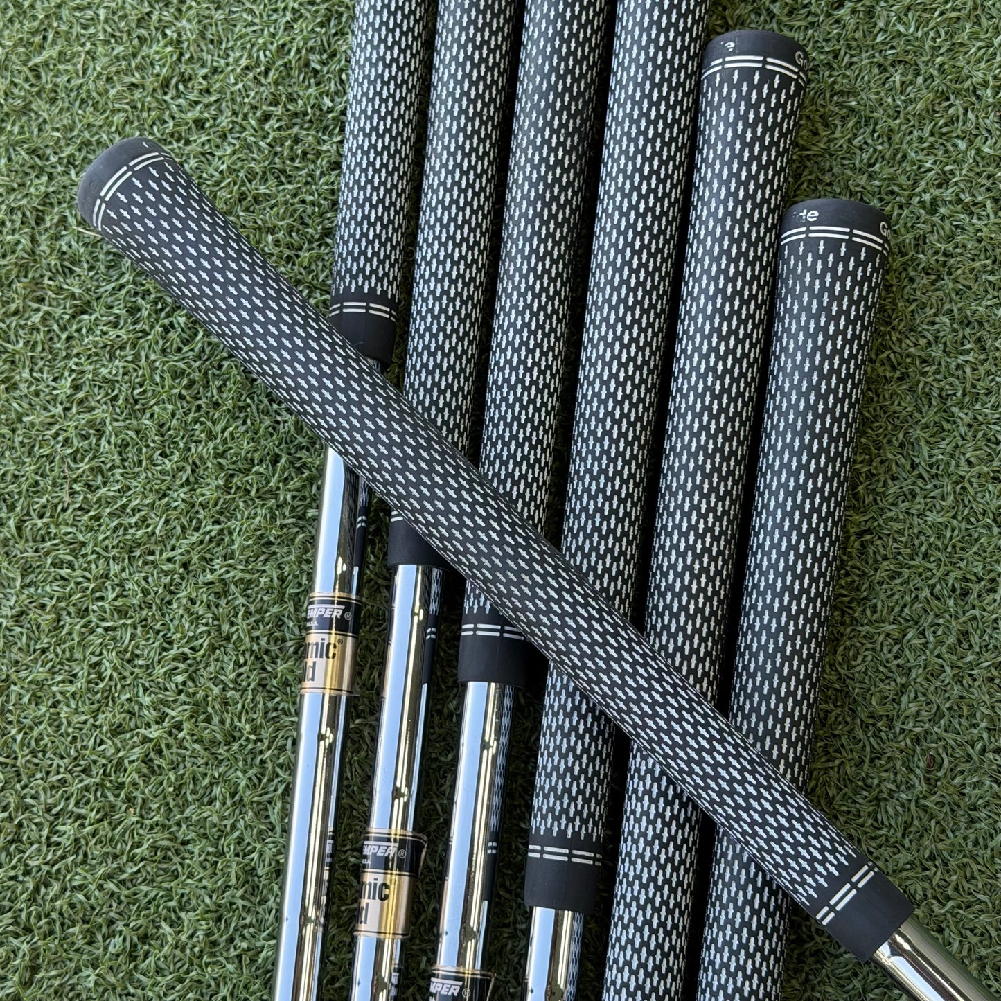 Titleist T100 (2021) Golf Iron Set / 4-PW / Stiff Flex