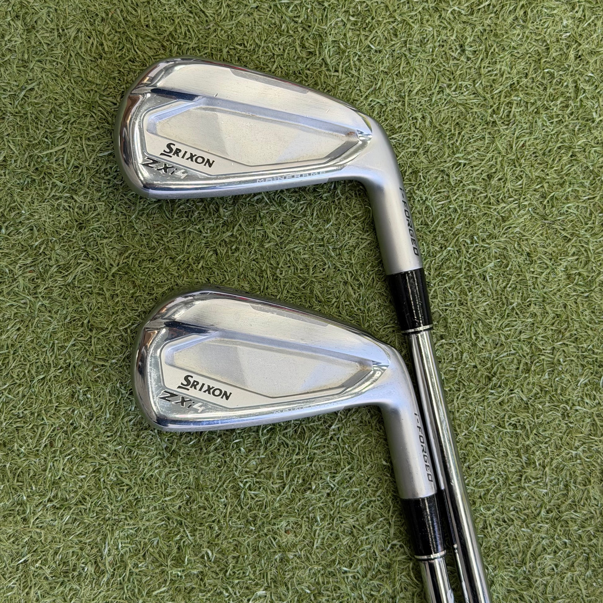 Srixon ZXi4/ZXi5 Forged Combo Golf Iron Set / 5-PW / Stiff Flex - Pre Owned Golf 