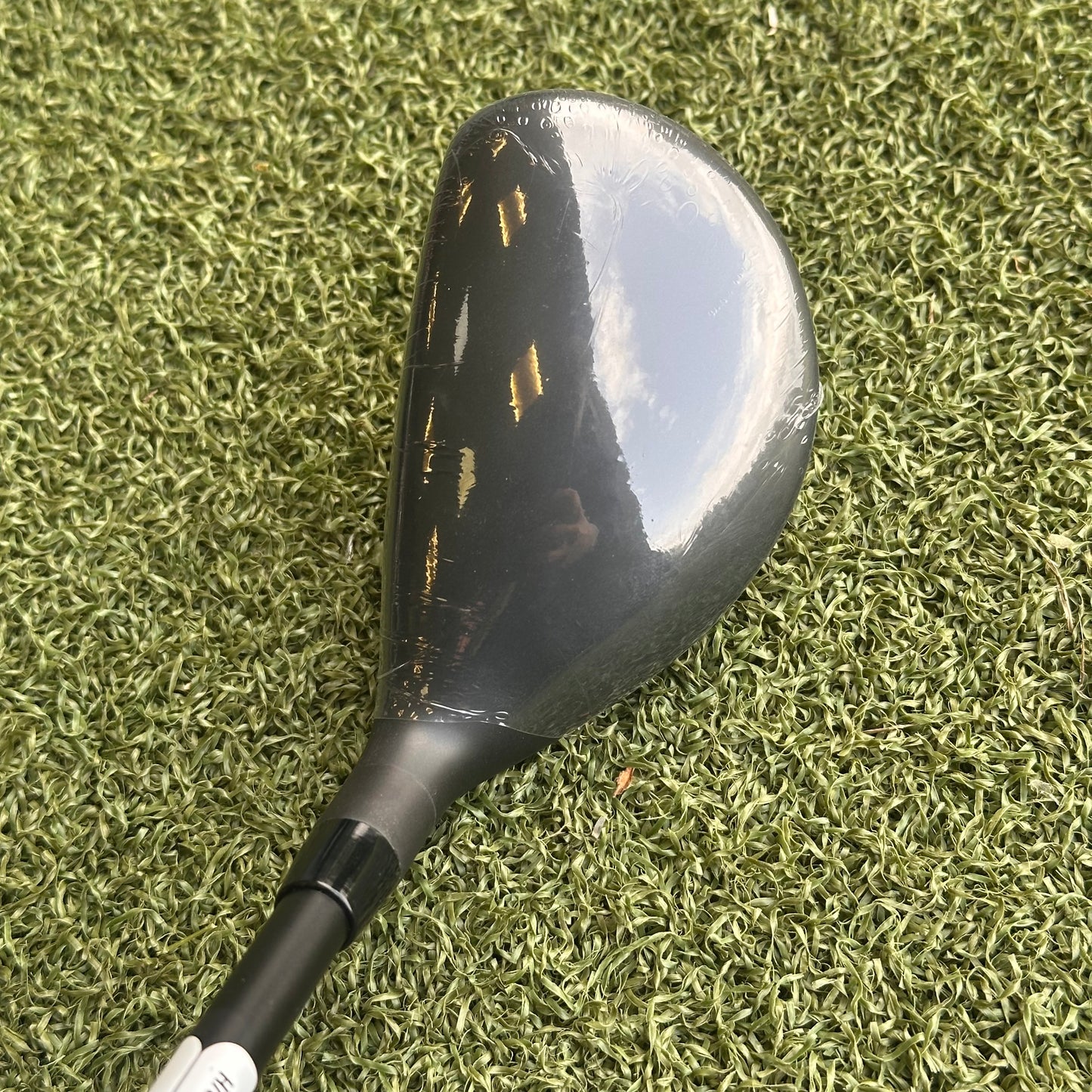 Cobra Darkspeed #3 Hybrid / 19 Degree / Regular Flex