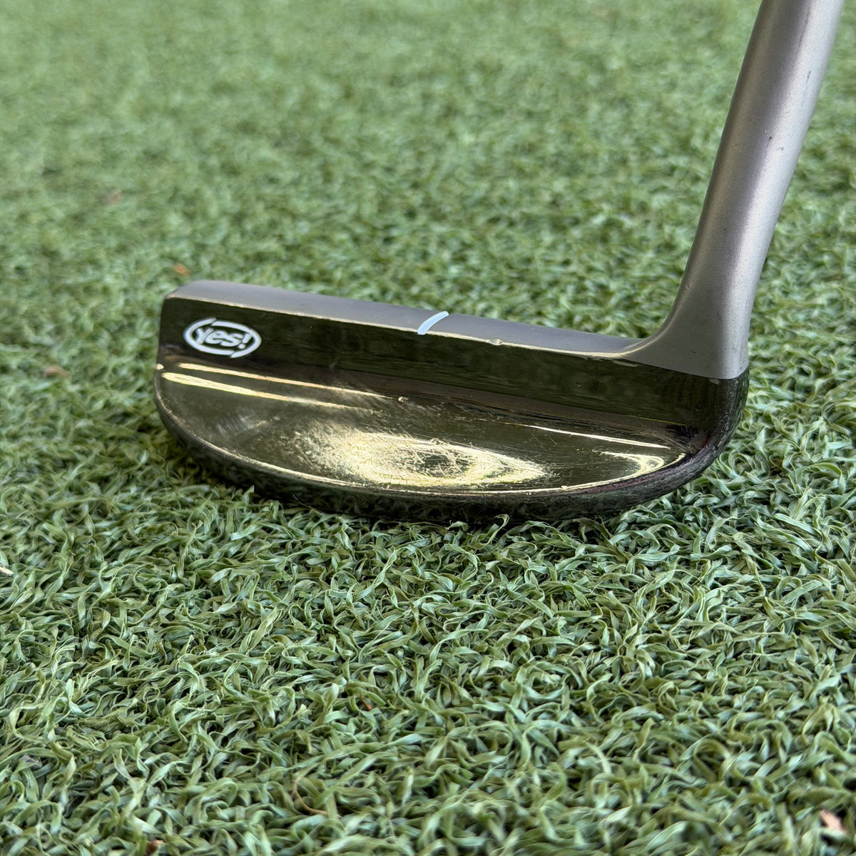 Yes! C-Groove Sophia Golf Putter / 35 Inch / Left Handed