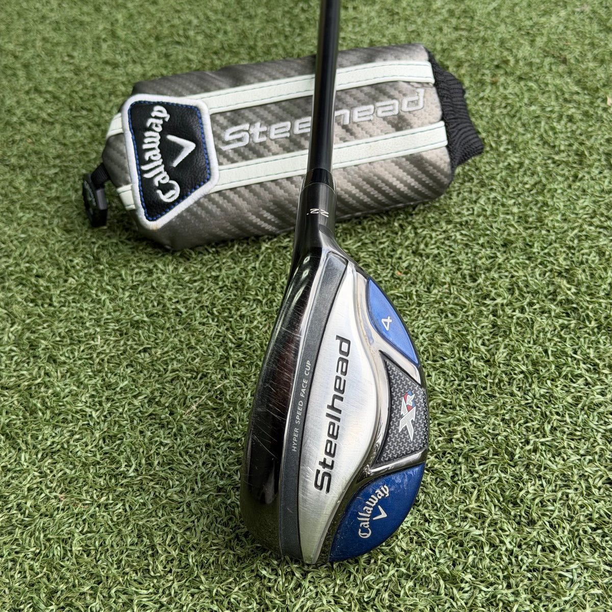 Callaway Steelhead XR #4 Hybrid / 22 Degree / Regular Flex