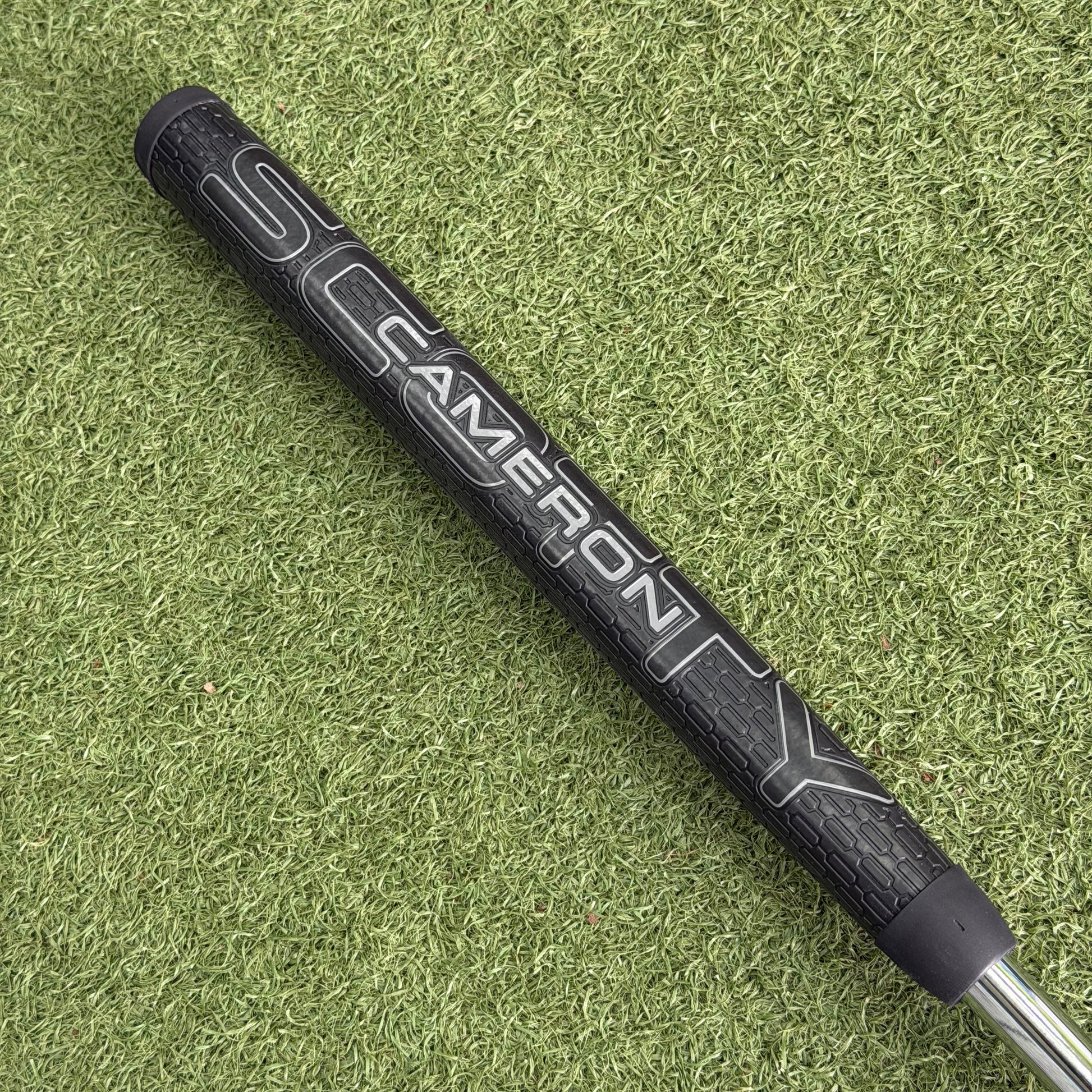 Scotty Cameron Phantom Black 11 Putter (2025) / 34 Inch - Pre Owned Golf 