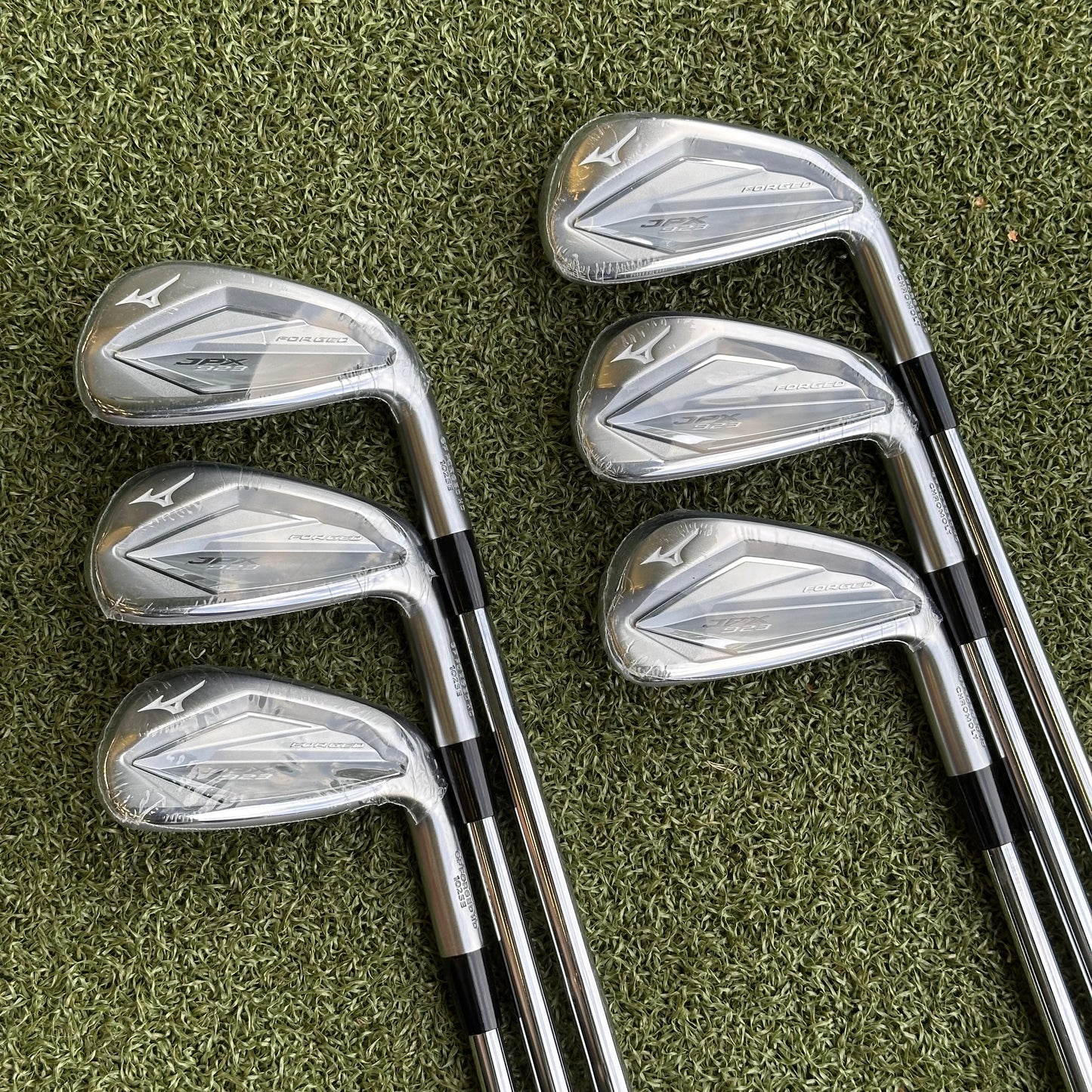 Mizuno JPX 923 Forged Iron Set / 5-PW / Stiff Flex