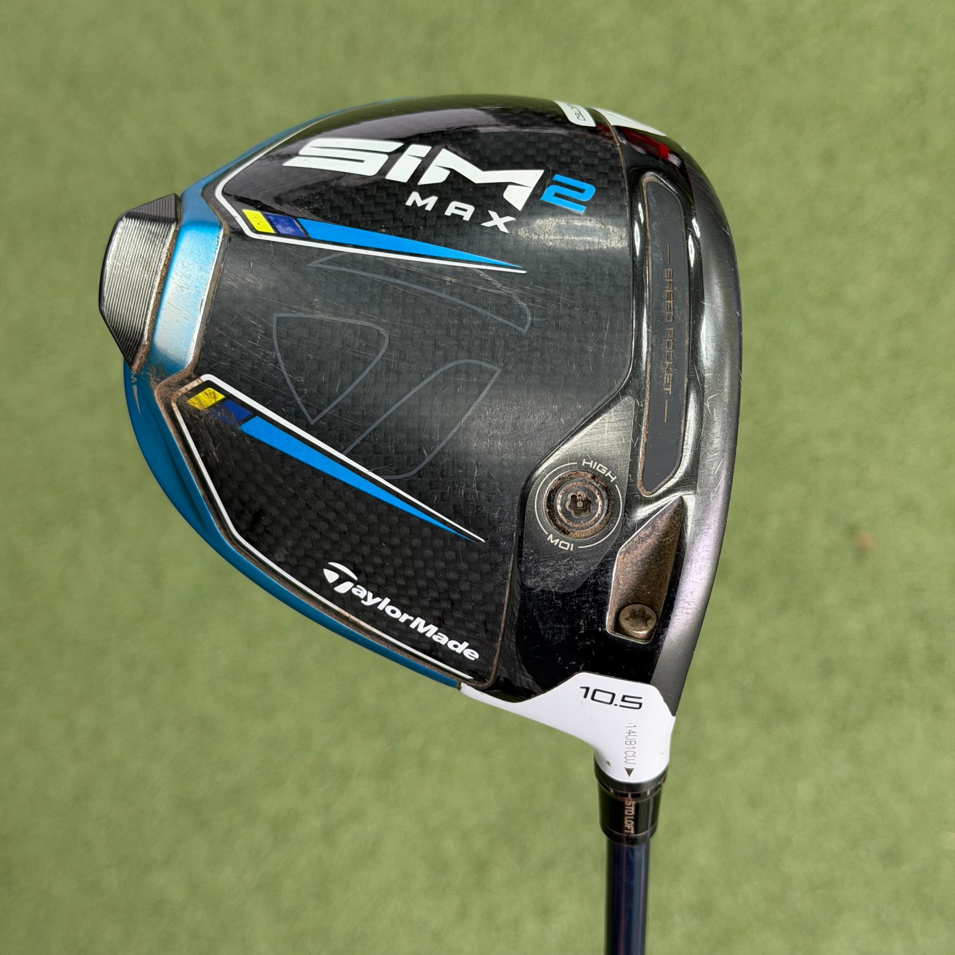 TaylorMade SIM2 Max Driver / 10.5 Degree / Regular Flex - Pre Owned Golf 