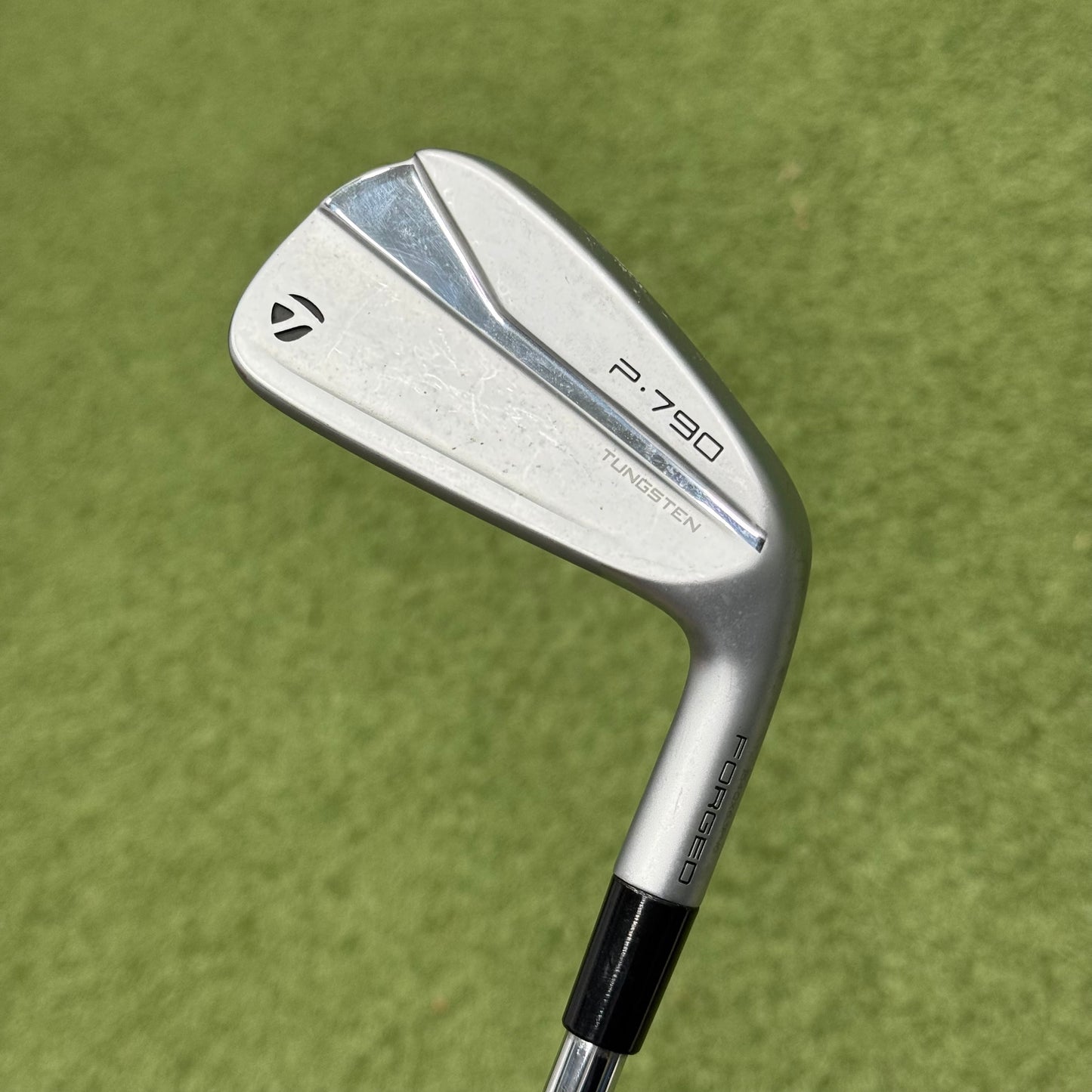 TaylorMade P790 2021 #7 Iron / 30.5 Degree / Stiff Flex