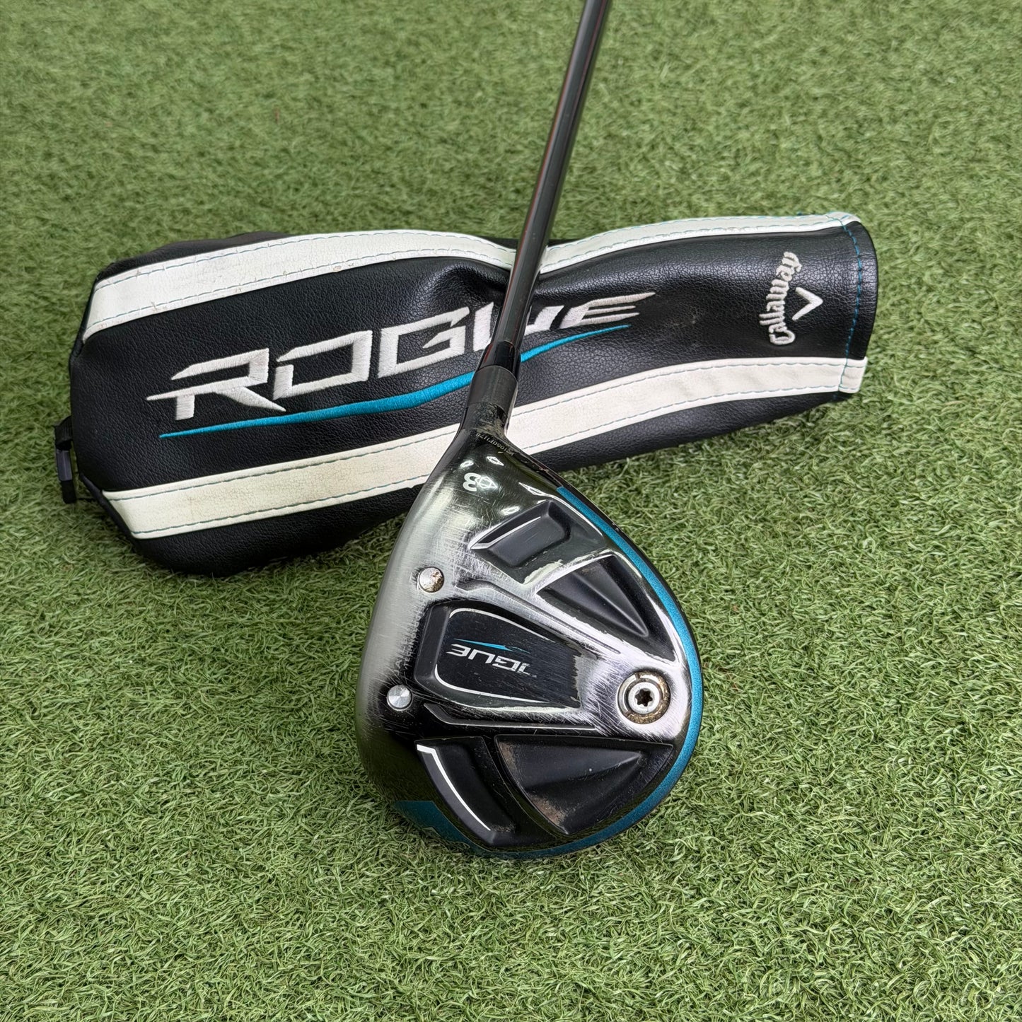Callaway Rogue #3 Fairway Wood / 15 Degree / Regular Flex - Pre Owned Golf 
