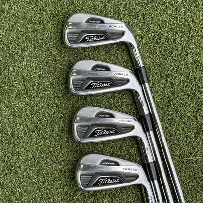 Titleist AP2 (712) Golf Iron Set / 4-PW+W / Stiff Flex - Pre Owned Golf 