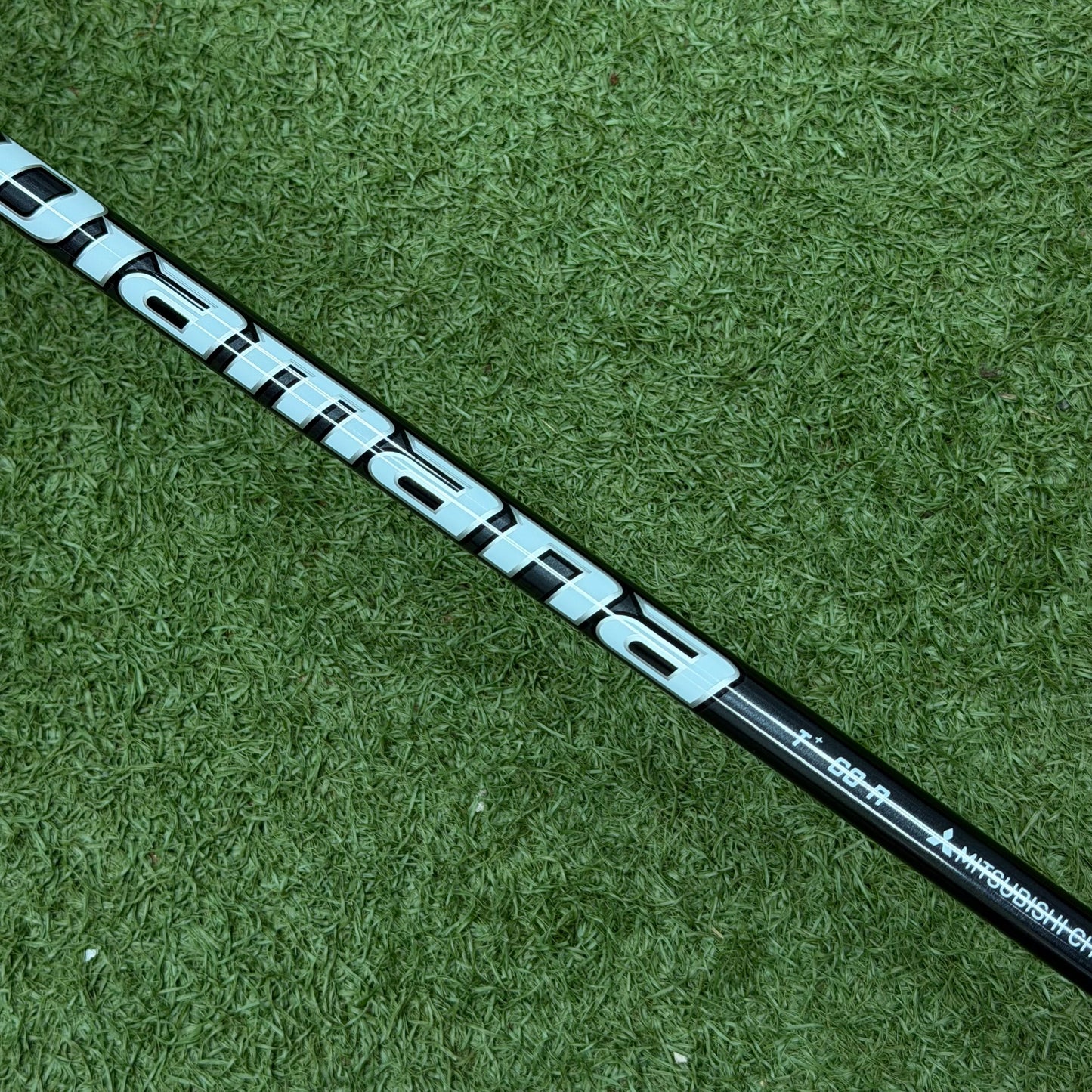 TaylorMade Qi35 Max Designer Series Gold Golf Driver / 10.5 Degree / Regular Flex