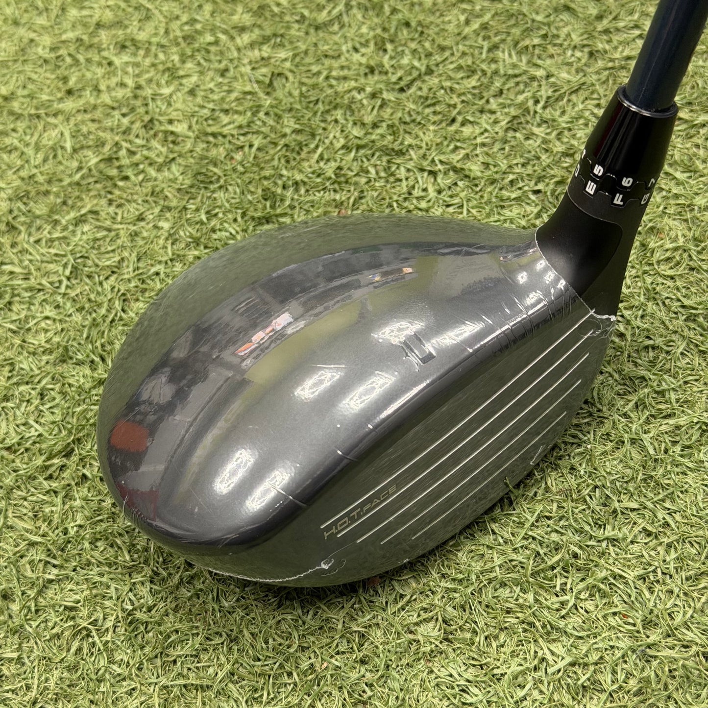 Cobra DS-Adapt X #5 Fairway Wood / 18 Degree / Stiff Flex