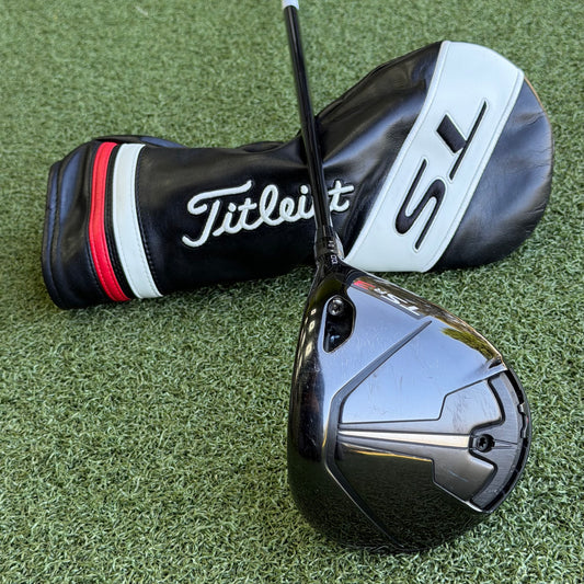 Titleist TSR3 Golf Driver / 10 Degree / Stiff Flex