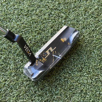 Vega J.Lindeberg LTD4 Putter / 33 Inch