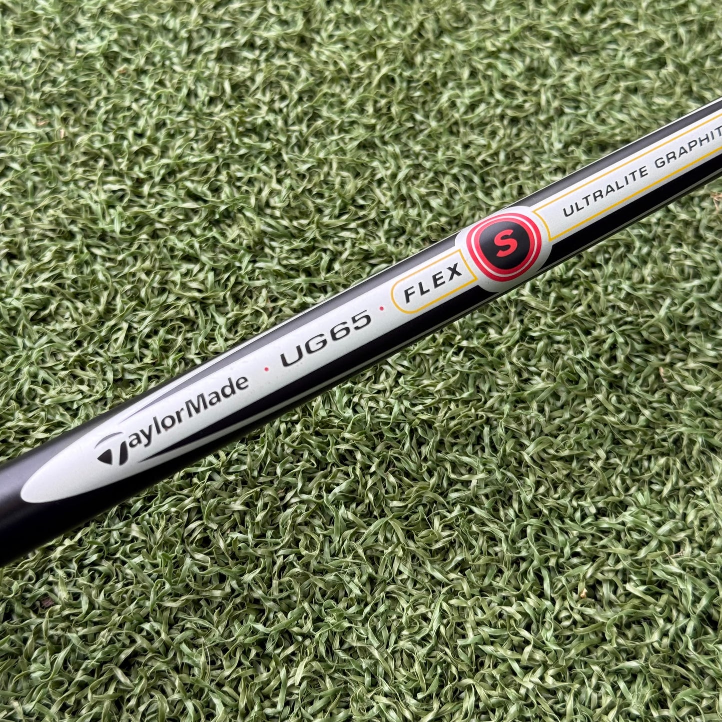 TaylorMade Rescue Mid #2 Hybrid / 16 Degree / Stiff Flex