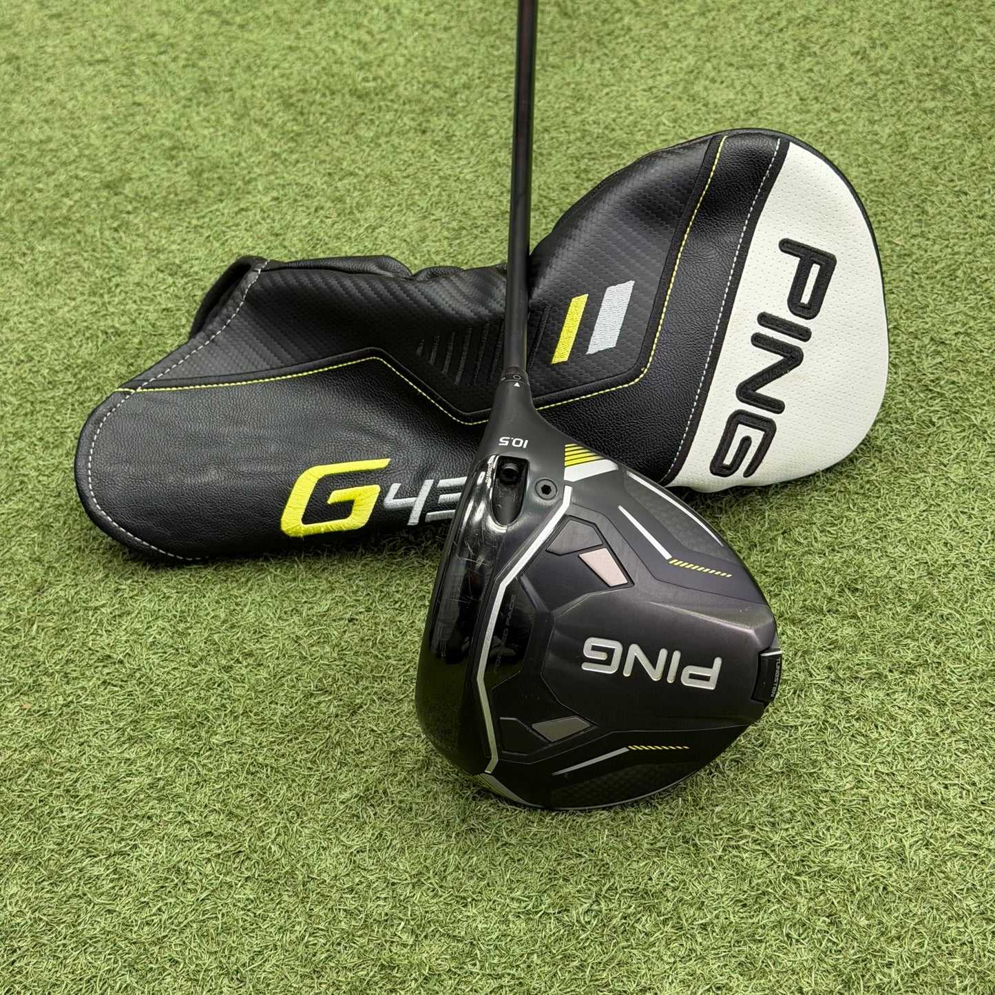 PING G430 MAX 10K Golf Driver / 10.5 Degree / Regular Flex